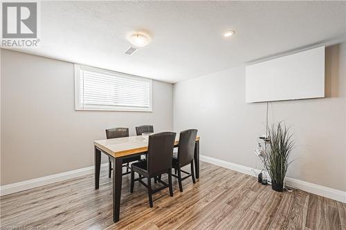 85 Bow Valley Drive, Hamilton, ON - Indoor Photo Showing Dining Room