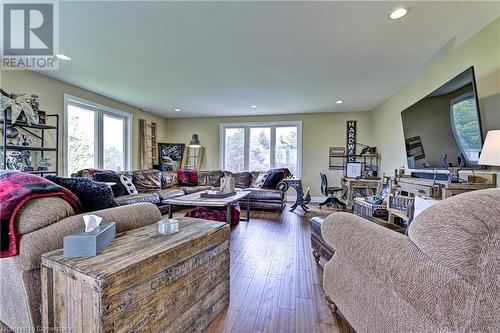 5489 Milburough Line, Burlington, ON 