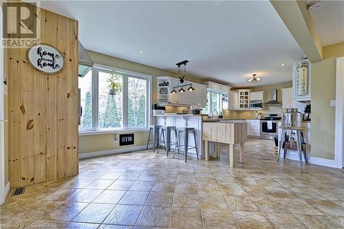 5489 Milburough Line, Burlington, ON 