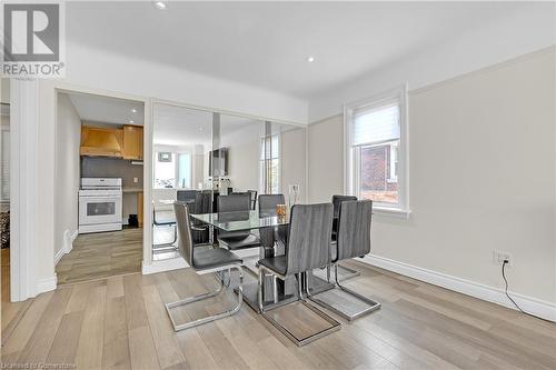 1617 Main Street E, Hamilton, ON - Indoor Photo Showing Dining Room