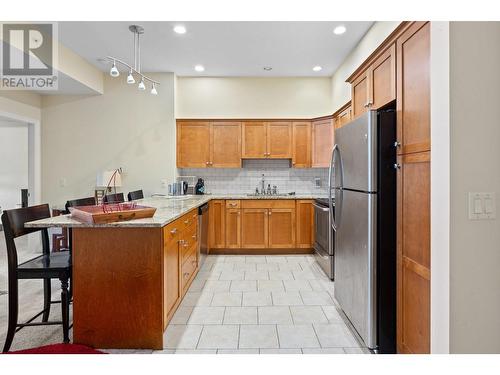 3843 Brown Road Unit# 2409, West Kelowna, BC - Indoor Photo Showing Kitchen