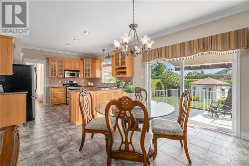 8 Du Boise Street, Embrun, ON - Indoor Photo Showing Dining Room