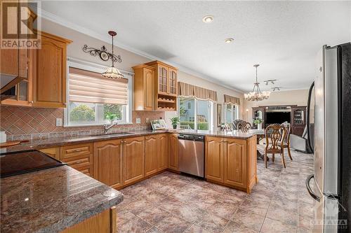 8 Du Boise Street, Embrun, ON - Indoor Photo Showing Kitchen