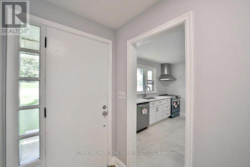 16828 Bayview Avenue, Newmarket (Central Newmarket), ON - Indoor Photo Showing Other Room