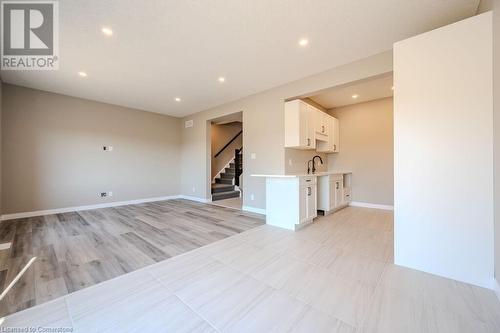 Open Concept Main Floor - 423 Woolwich Street, Waterloo, ON - Indoor