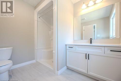 Master Bedroom Ensuite - 423 Woolwich Street, Waterloo, ON - Indoor Photo Showing Bathroom