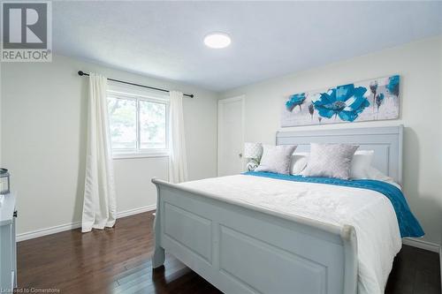 2nd Bedroom - 2059 Deer Run Avenue, Burlington, ON - Indoor Photo Showing Bedroom