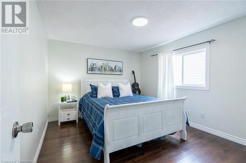 3rd Bedroom - 2059 Deer Run Avenue, Burlington, ON - Indoor Photo Showing Bedroom