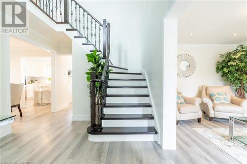 2059 Deer Run Avenue, Burlington, ON - Indoor Photo Showing Other Room