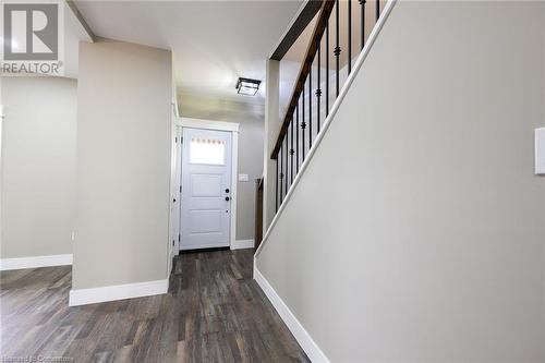 50 Whitfield Avenue, Hamilton, ON - Indoor Photo Showing Other Room