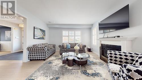 3 Ida Jane Grove, Whitchurch-Stouffville (Stouffville), ON - Indoor Photo Showing Living Room With Fireplace