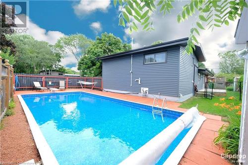 1 Briarwood Crescent, Hamilton, ON - Outdoor With In Ground Pool With Backyard