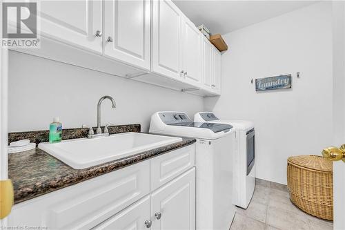 111 Magnolia Crescent, Grimsby, ON - Indoor Photo Showing Laundry Room