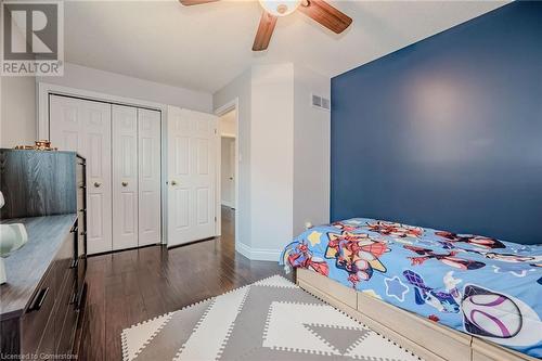 990 Upper Kenilworth Avenue, Hamilton, ON - Indoor Photo Showing Bedroom