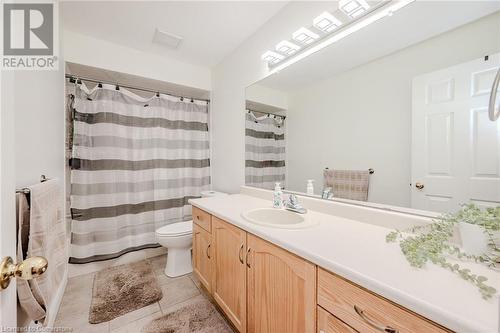 990 Upper Kenilworth Avenue, Hamilton, ON - Indoor Photo Showing Bathroom