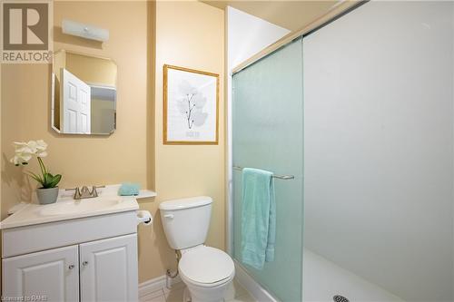 254 Galloway Trail, Welland, ON - Indoor Photo Showing Bathroom