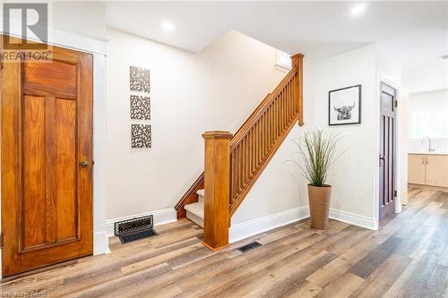 266 Stinson Crescent, Hamilton, ON - Indoor Photo Showing Other Room