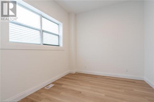 263 Kensington Avenue N, Hamilton, ON - Indoor Photo Showing Other Room