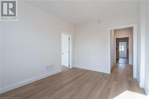 263 Kensington Avenue N, Hamilton, ON - Indoor Photo Showing Other Room