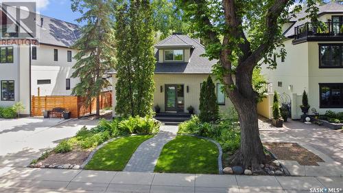 108 Saskatchewan Crescent W, Saskatoon, SK - Outdoor With Facade