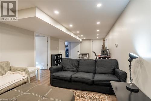 39 Dunsdon Street, Brantford, ON - Indoor Photo Showing Living Room