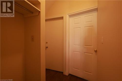 125 Sanford Avenue N, Hamilton, ON - Indoor Photo Showing Other Room