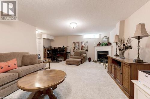 2243 Turnberry Road Unit# 41, Burlington, ON - Indoor Photo Showing Living Room With Fireplace