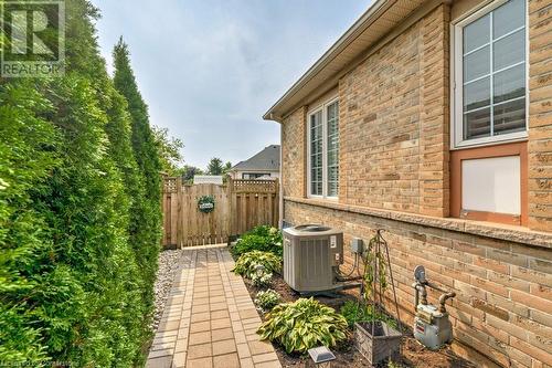 2243 Turnberry Road Unit# 41, Burlington, ON - Outdoor With Exterior