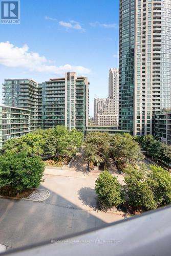 603 - 219 Fort York Boulevard, Toronto (Niagara), ON - Outdoor With Facade