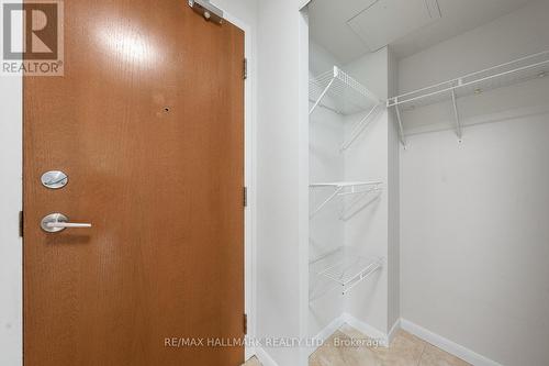 603 - 219 Fort York Boulevard, Toronto (Niagara), ON - Indoor With Storage