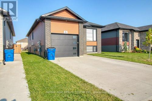 191 Moonstone Crescent, Chatham-Kent (Chatham), ON - Outdoor