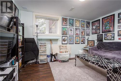 57 Talbot Avenue, Welland, ON - Indoor Photo Showing Bedroom