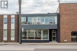 1184 BARTON Street E  Hamilton, ON L8H 2V7