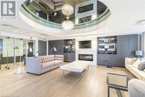 4 Concord Place, Grimsby, ON - Indoor Photo Showing Living Room With Fireplace