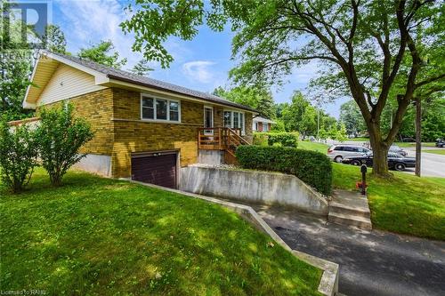 183 Grove Park Drive, Burlington, ON - Outdoor