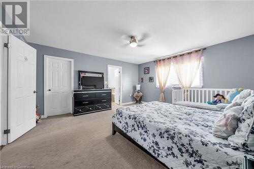 21 Blue Mountain Drive, Hannon, ON - Indoor Photo Showing Bedroom