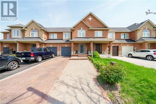 21 Blue Mountain Drive, Hannon, ON - Outdoor With Facade