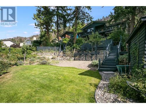 240 Clifton Road N, Kelowna, BC - Outdoor