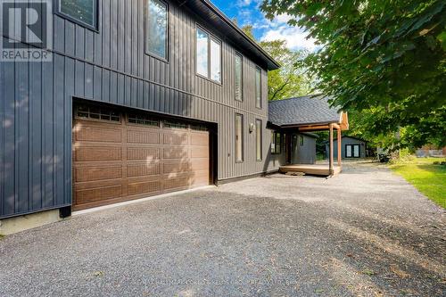 2041 Lilac Drive, Innisfil, ON - Outdoor With Exterior