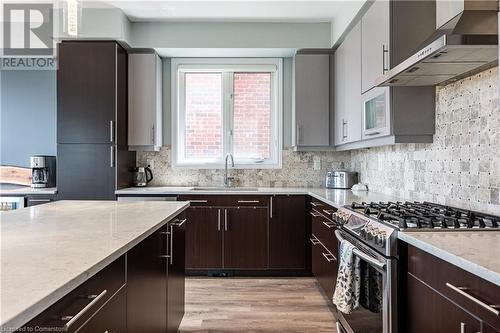 8445 Sweet Chestnut Drive, Niagara Falls, ON - Indoor Photo Showing Kitchen With Upgraded Kitchen