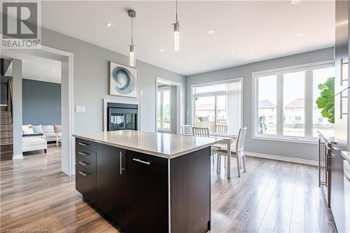 8445 Sweet Chestnut Drive, Niagara Falls, ON - Indoor Photo Showing Kitchen