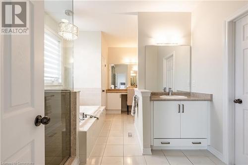 8445 Sweet Chestnut Drive, Niagara Falls, ON - Indoor Photo Showing Bathroom