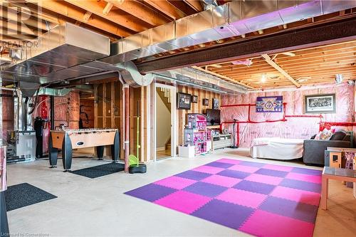 8445 Sweet Chestnut Drive, Niagara Falls, ON - Indoor Photo Showing Basement