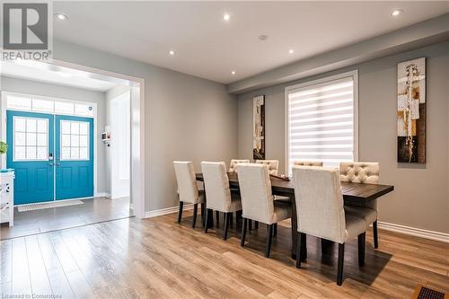 8445 Sweet Chestnut Drive, Niagara Falls, ON - Indoor Photo Showing Dining Room