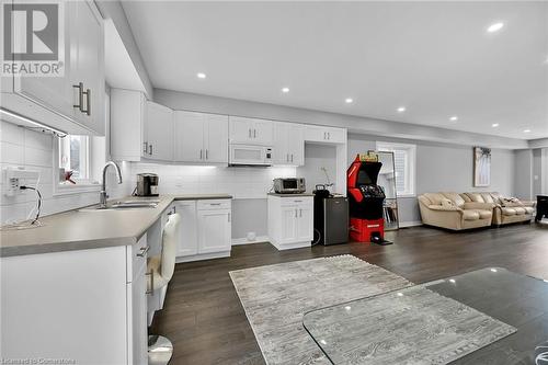 210 Queen Street S, Simcoe, ON - Indoor Photo Showing Kitchen