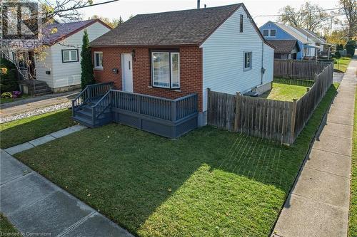 6 Homewood Avenue, St. Catharines, ON - Outdoor