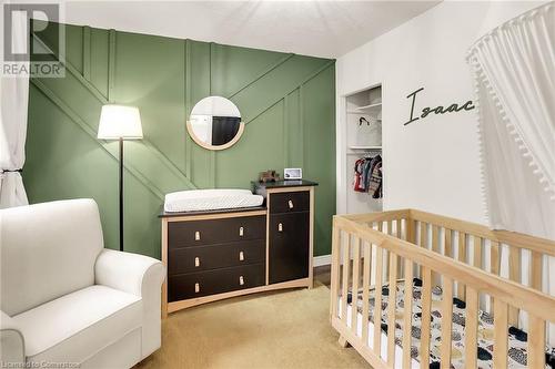 6 Homewood Avenue, St. Catharines, ON - Indoor Photo Showing Bedroom