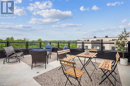 1121 Cooke Boulevard Unit# 1, Burlington, ON - Outdoor With Deck Patio Veranda