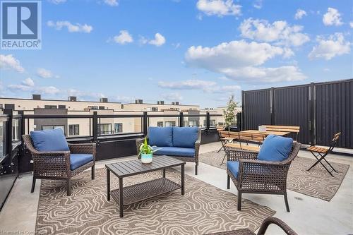 1121 Cooke Boulevard Unit# 1, Burlington, ON - Outdoor With Deck Patio Veranda