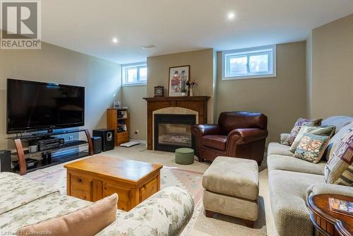 1 Kusins Court, Dundas, ON - Indoor Photo Showing Other Room With Fireplace